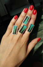 Load image into Gallery viewer, Blue Bottle Butterfly Butterfly Silver and Platinum Ring From Peru