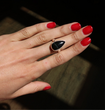 Load image into Gallery viewer, Blue Tigers Eye Silver and Platinum Ring From India