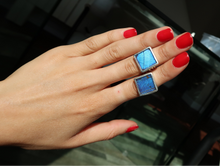Load image into Gallery viewer, Blue Bottle Butterfly Silver and Platinum Ring From Peru