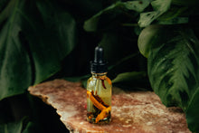Load image into Gallery viewer, Cinnamon and Clove Supremacy Spell Oil