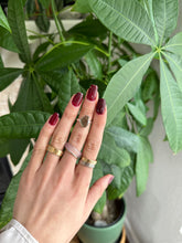 Load image into Gallery viewer, Moldavite Silver & Platinum Crystal Ring Size 5 From Czech Rep