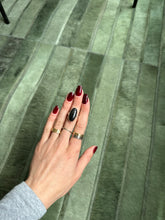 Load image into Gallery viewer, Psilomelane - Silver & Platinum Crystal Ring Size 6 USA Long Oval