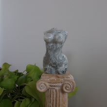 Load image into Gallery viewer, Moss Agate Crystal Body