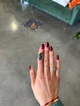 Load image into Gallery viewer, Moss Agate Silver & Platinum Crystal Ring Size 5 From Canada