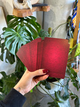 Load image into Gallery viewer, Oracle of The Roses: 44 gilded-edge cards and 144-page book