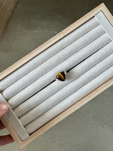 Load image into Gallery viewer, Tigers Eye Silver & Platinum Crystal Ring Size 9 from Australia