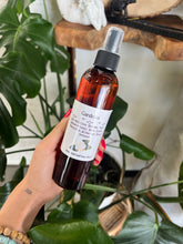 Load image into Gallery viewer, Gardenia Spray - Trust, Hope, Attraction, Protection