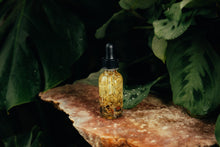 Load image into Gallery viewer, Manifestation Oil / Ritual Anointing Oil