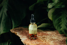 Load image into Gallery viewer, Pomegranate Ritual Spell Oil