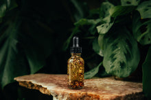 Load image into Gallery viewer, Rags to Riches Spell Oil