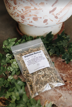 Load image into Gallery viewer, Passion Flower Herb 1 Oz (Love, Luck, Libido, Confidence, Prosperity)
