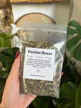 Load image into Gallery viewer, Passion Flower Herb 1 Oz (Love, Luck, Libido, Confidence, Prosperity)