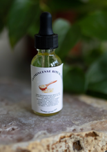 Load image into Gallery viewer, Frankincense Ritual Spell Oil