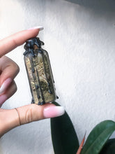 Load image into Gallery viewer, Protection Spell Jar Kit + Protection Spell Jar Kit