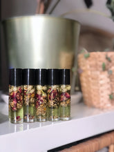 Load image into Gallery viewer, Salacia Oil / Mermaid Ritual Spell Oil Roller Ball
