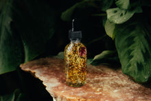 Load image into Gallery viewer, Aphrodite Touch Ritual Spell Oil (Personal Power Anointing Oil)
