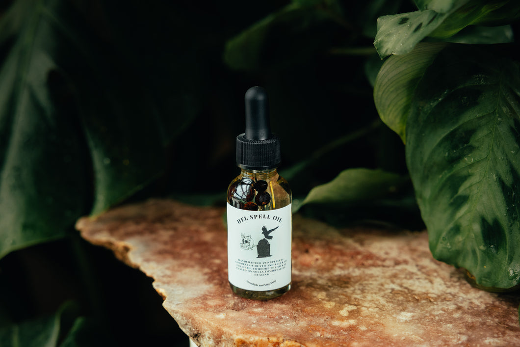 Hel Spell Oil
