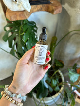 Load image into Gallery viewer, Hecate Ritual Spell Deity Oil
