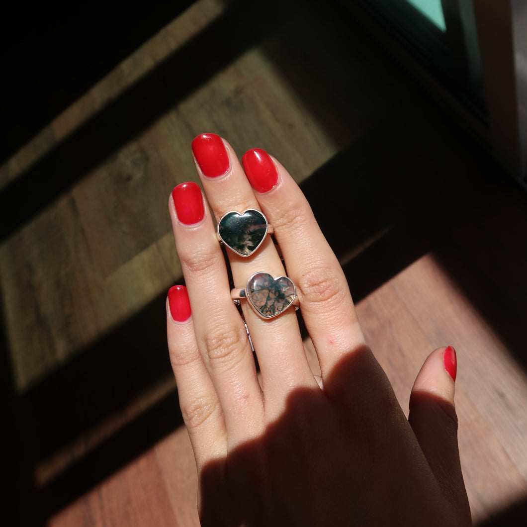 Moss Agate Silver and Platinum Heart Ring From Canada