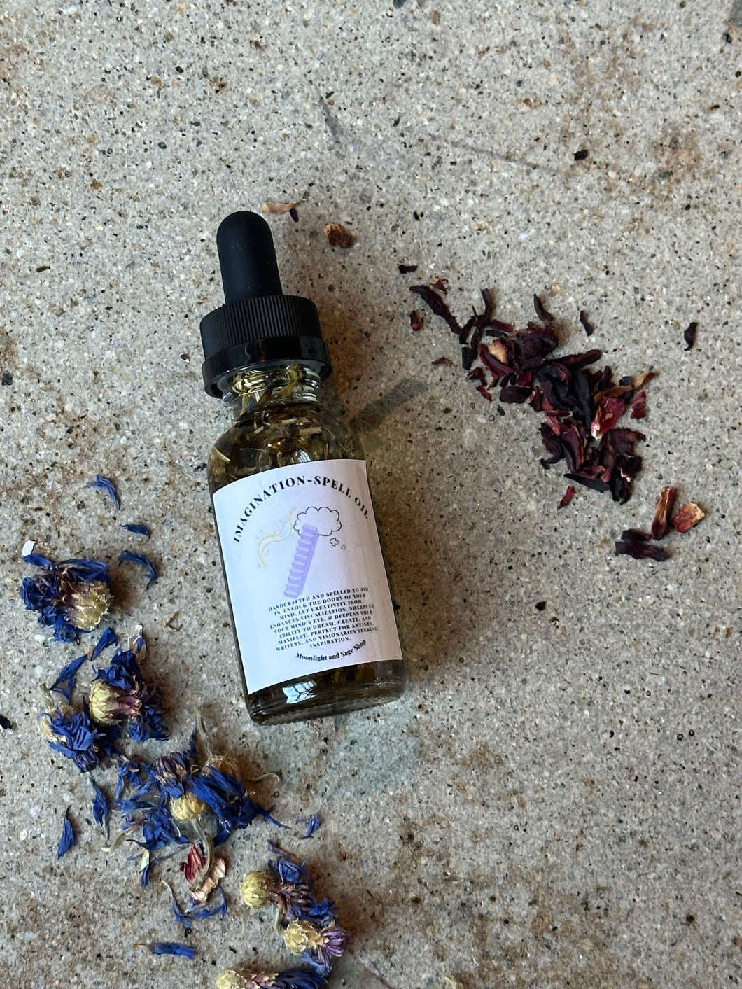 Imagination Ritual Spell Oil - available until Monday February 24th