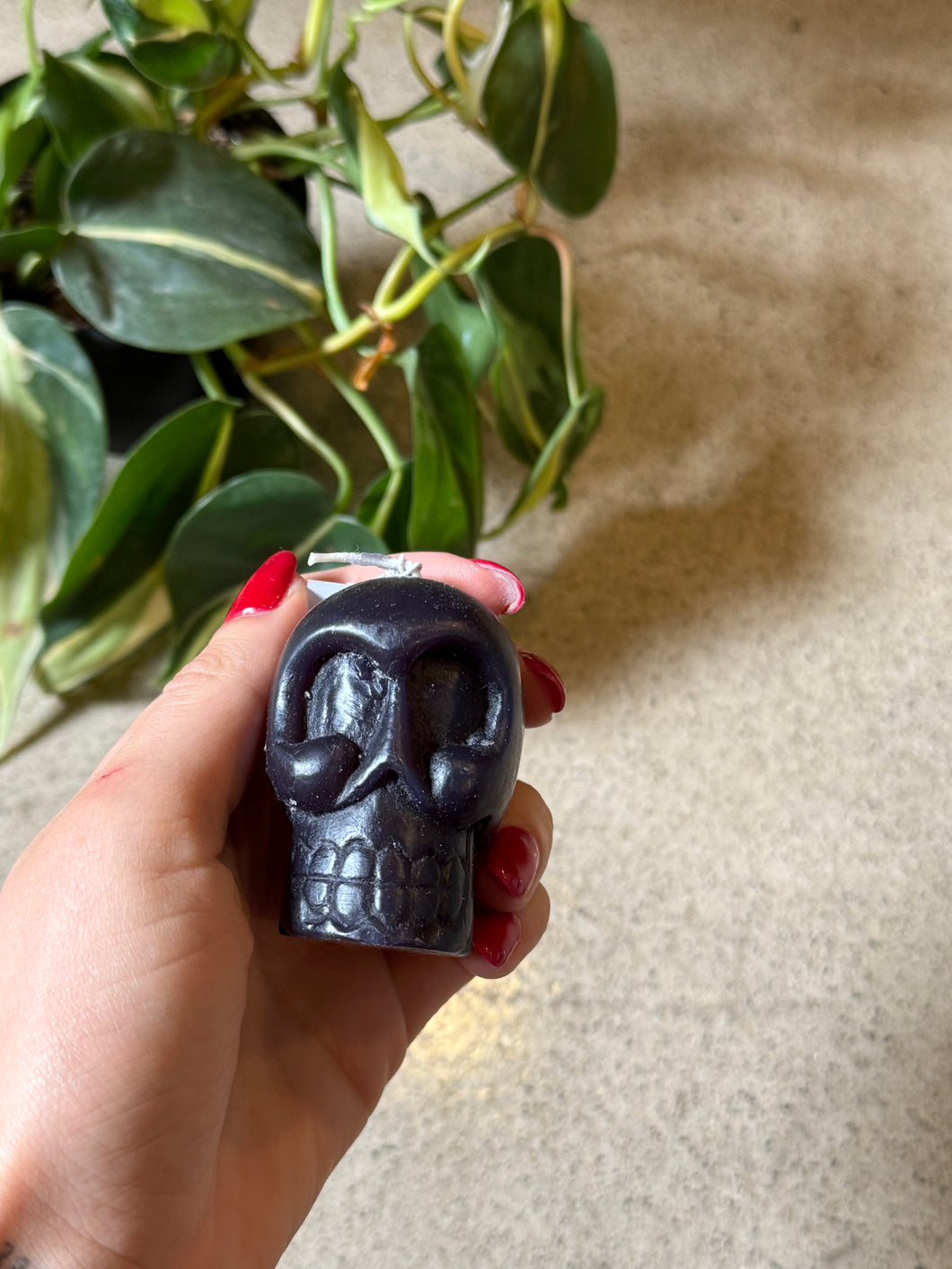 Black Skull Candle