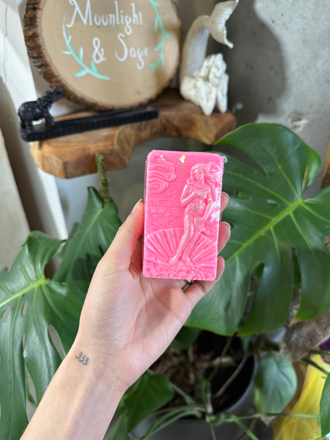 Pink Birth of Venus Candle