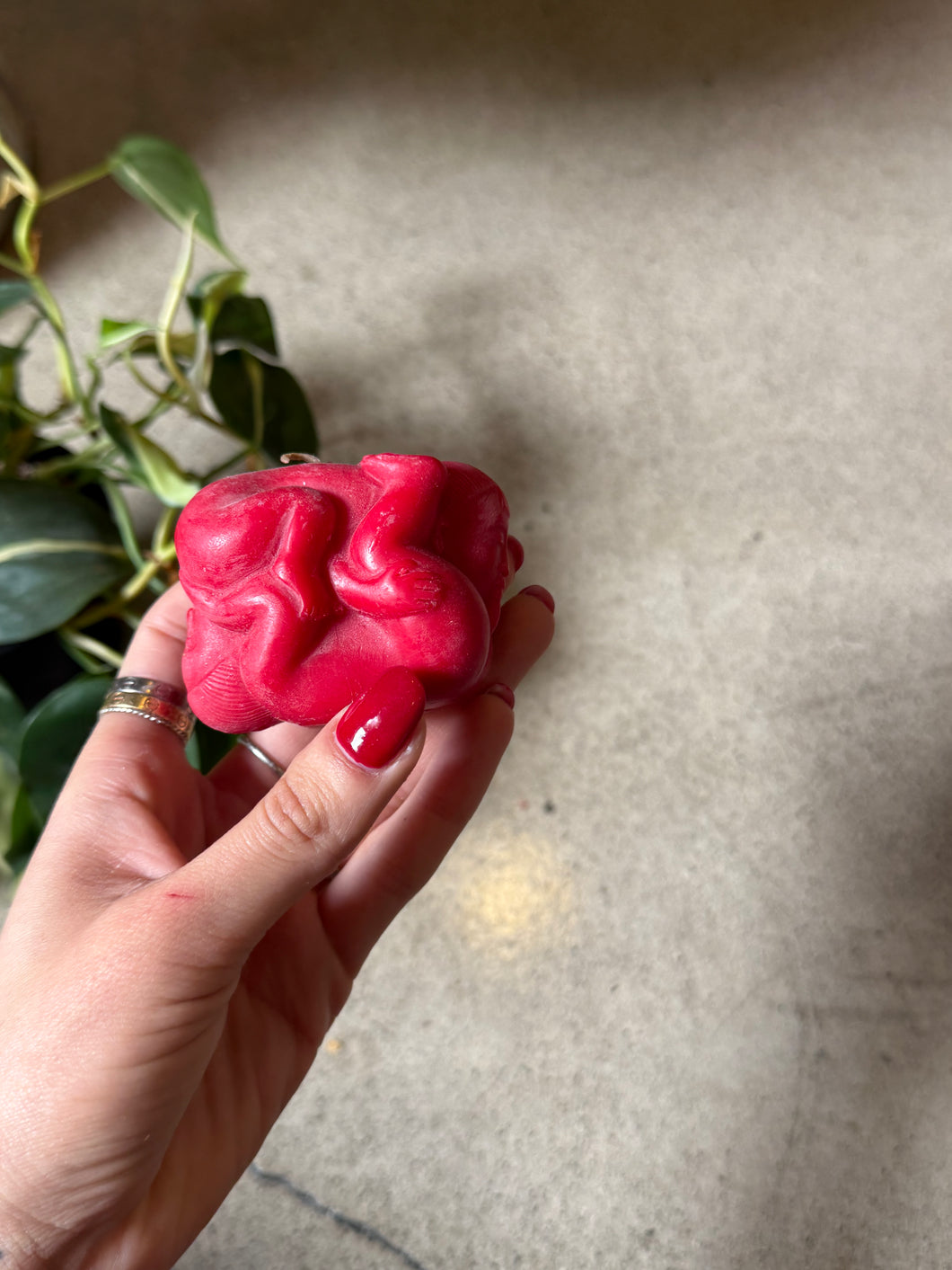 Karma Sutra 69 Candle - Red