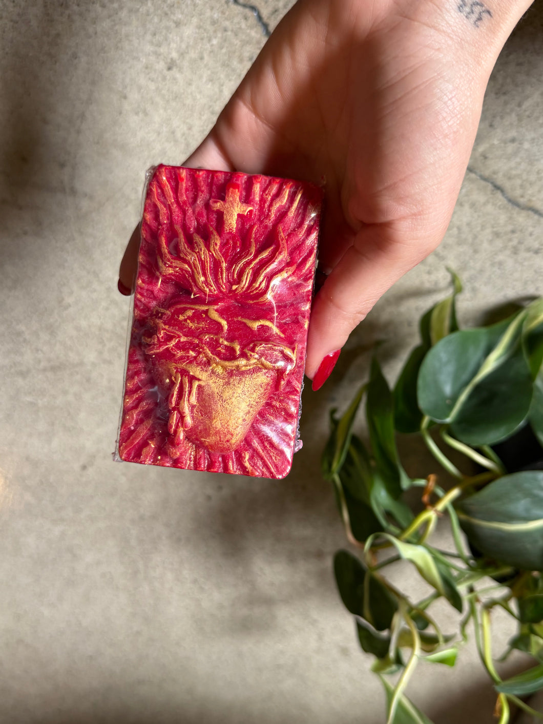 Sacred Heart Candle - Red and Gold