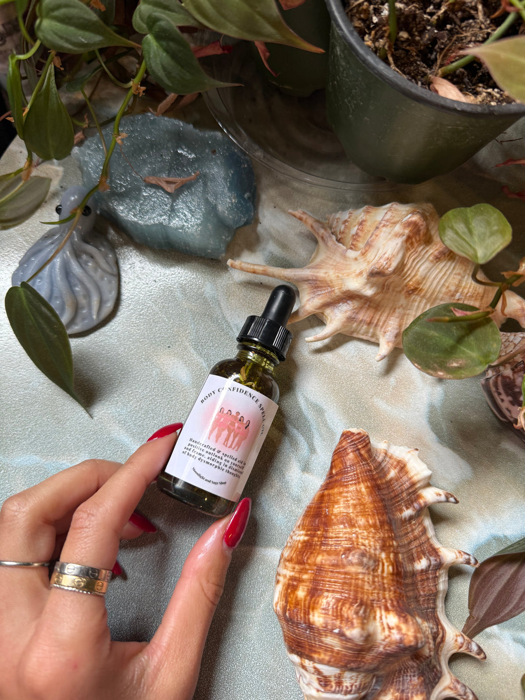 Body Confidence Spell Oil - Avalible until Monday September 15th at 9am