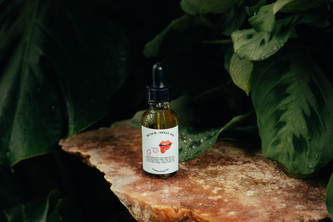 MUNCH Ritual Spell Oil