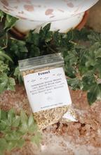 Load image into Gallery viewer, Fennel Herb 1 Oz
