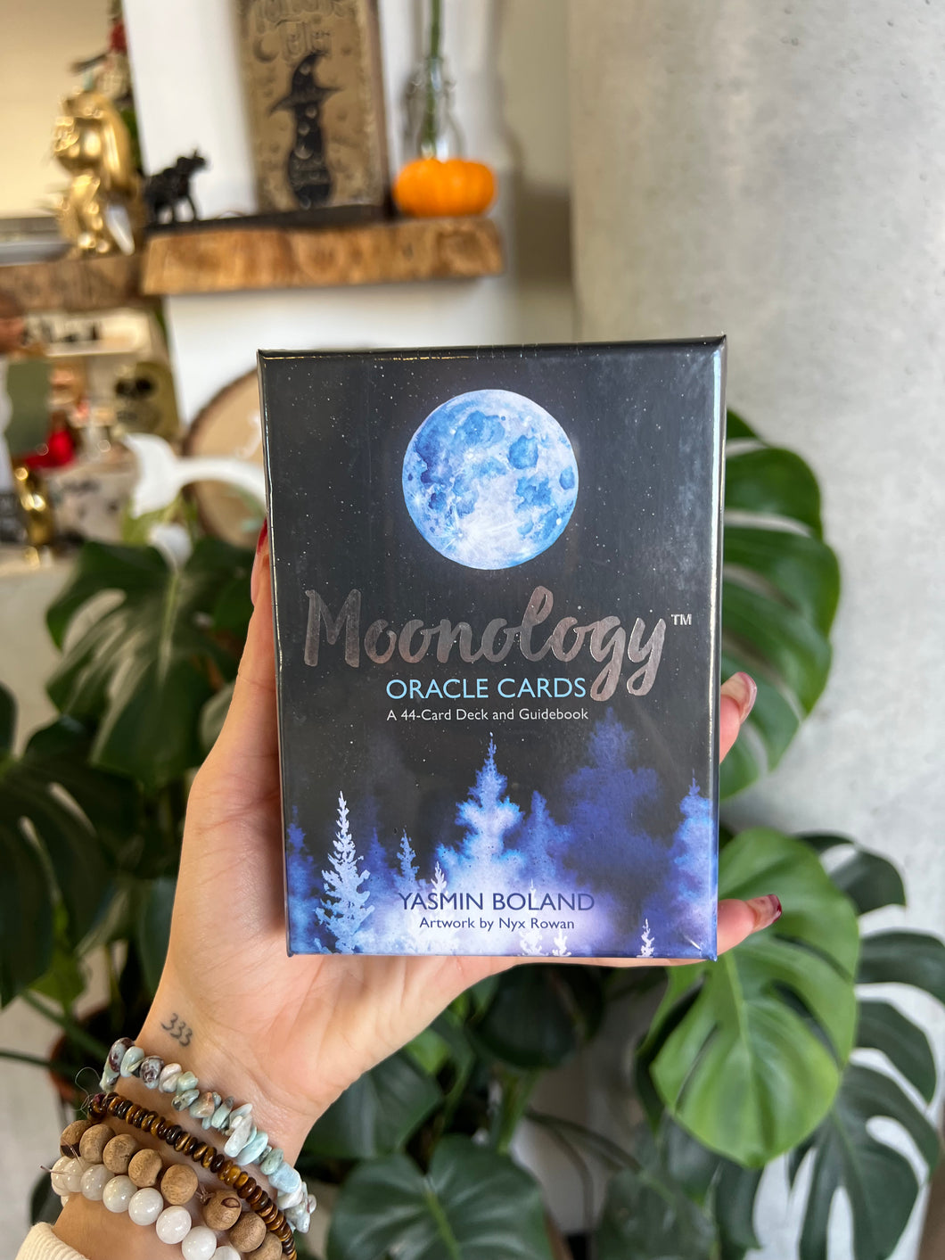 Moonology Oracle Cards - Deck and Guidebook